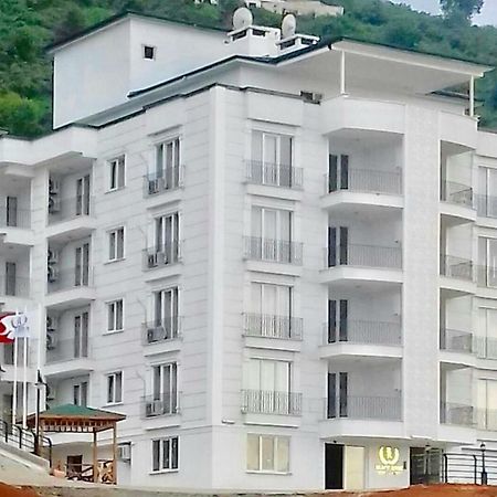 Black Rose Aparthotel Kasustu ภายนอก รูปภาพ