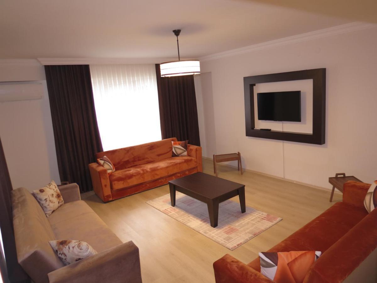Black Rose Aparthotel Kasustu ภายนอก รูปภาพ