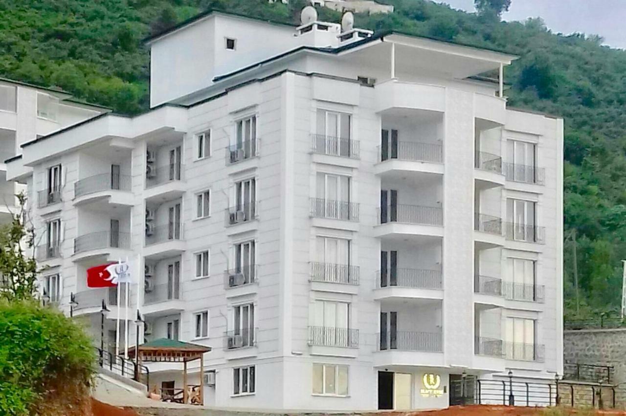 Black Rose Aparthotel Kasustu ภายนอก รูปภาพ