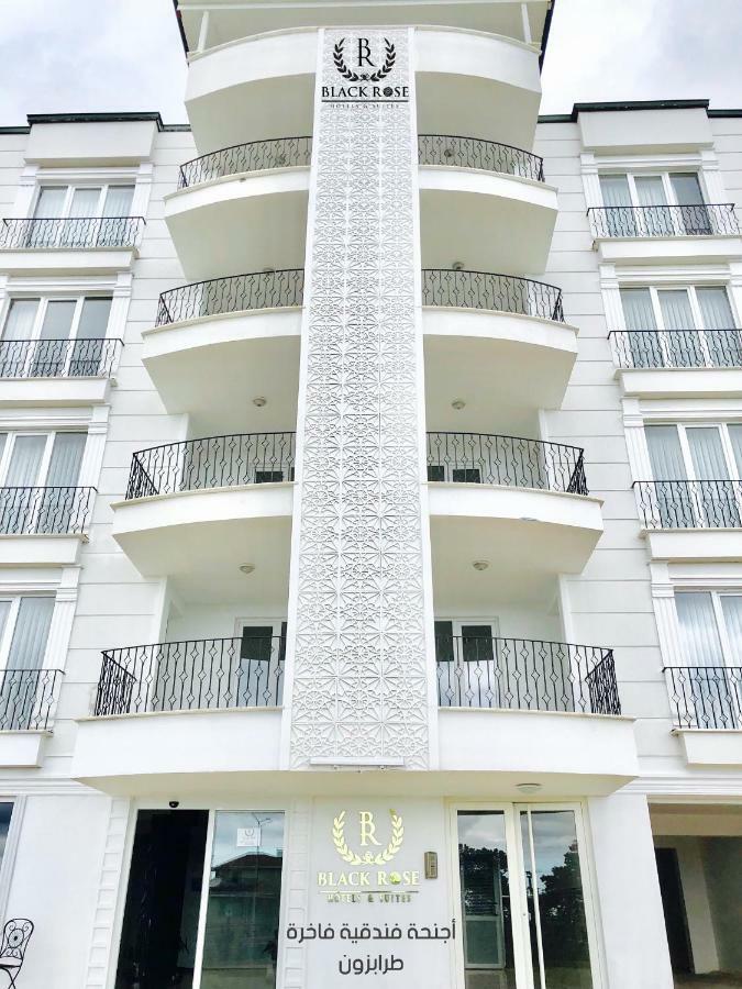 Black Rose Aparthotel Kasustu ภายนอก รูปภาพ